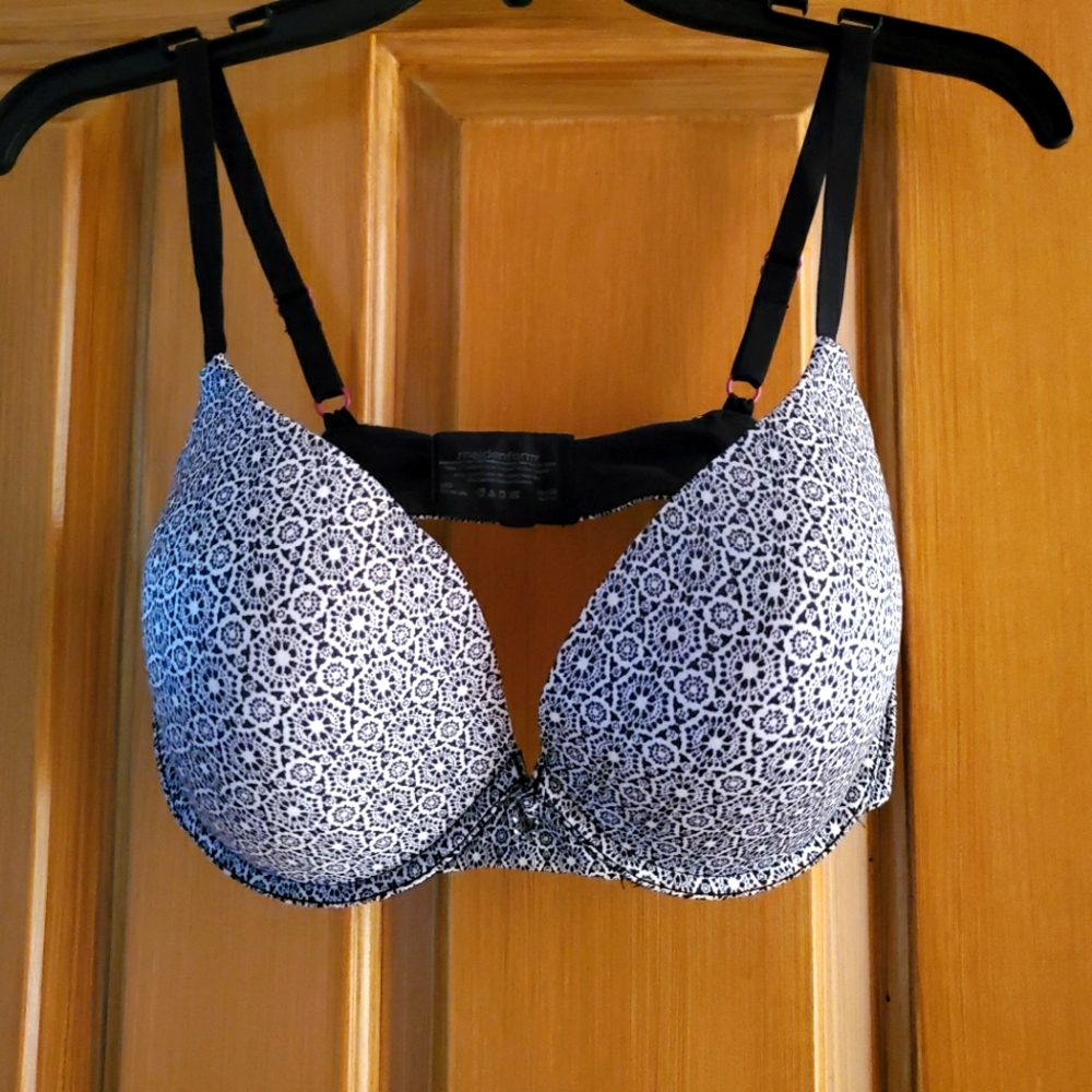 Bra NWOT 38D Maidenform underwire padded black & white design, purple adjustors